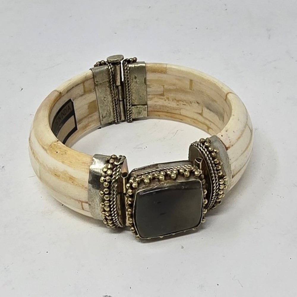 Vtg India hinged cuff Inlaid bone horn bracelet brass filigree stone